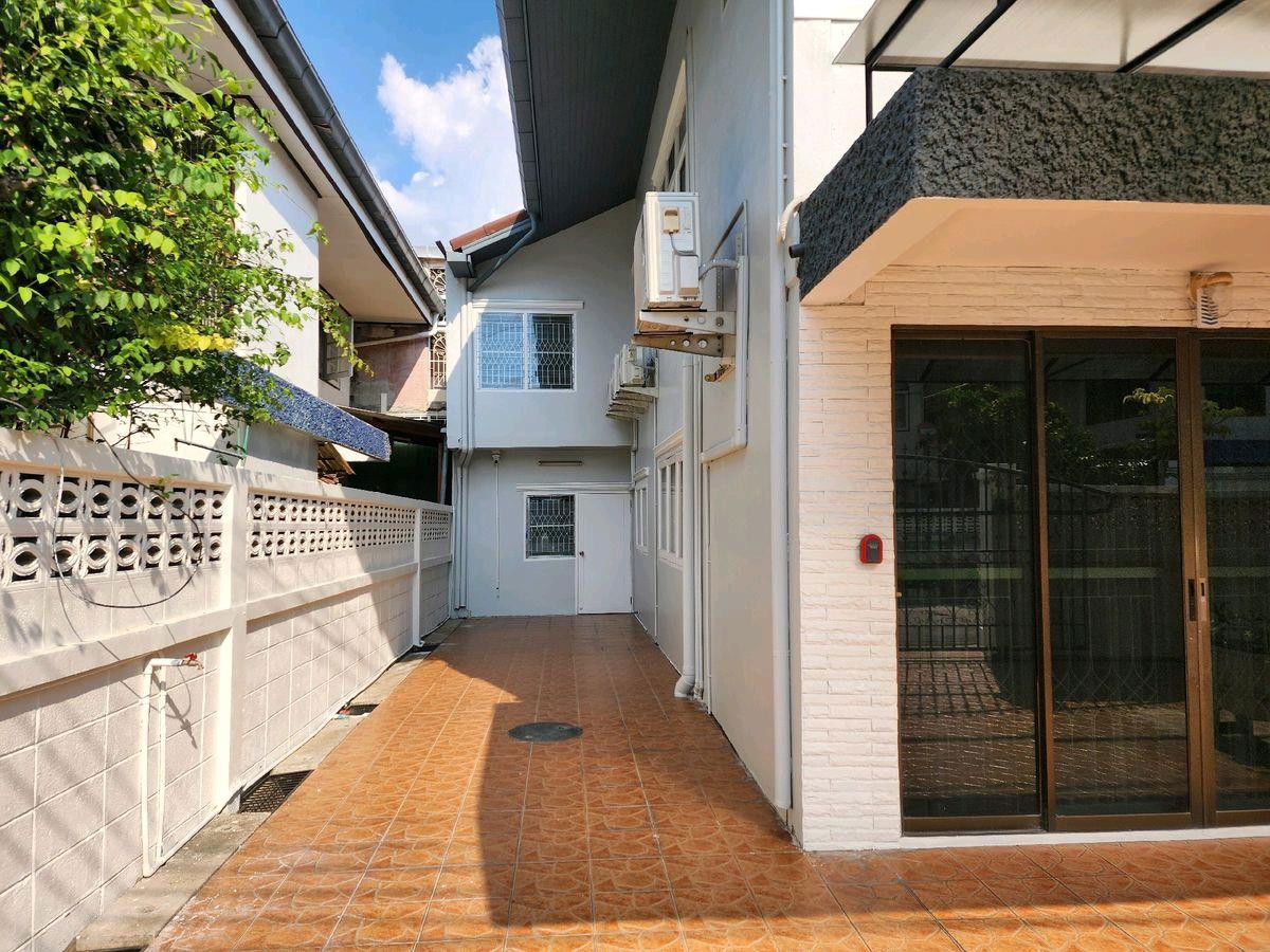 รูป WS6786 🏡 บ้านเดี่ยวให้เช่า ห้วยขวาง หลังใหญ่ ใกล้ MRT ห้วยขวาง เพียง 130,000 บาท / เดือน - รูปที่ 4/32