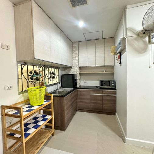 3-bed townhouse for sale, 300 sqm, 20 sq wah, Townplus Kaset-Nawamindra