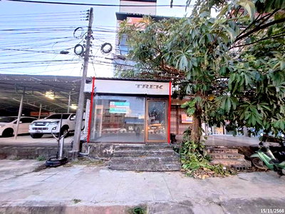 อาคารพาณิชย์ 23.4 ตร.วา เมืองตรัง ตรัง 7.9M