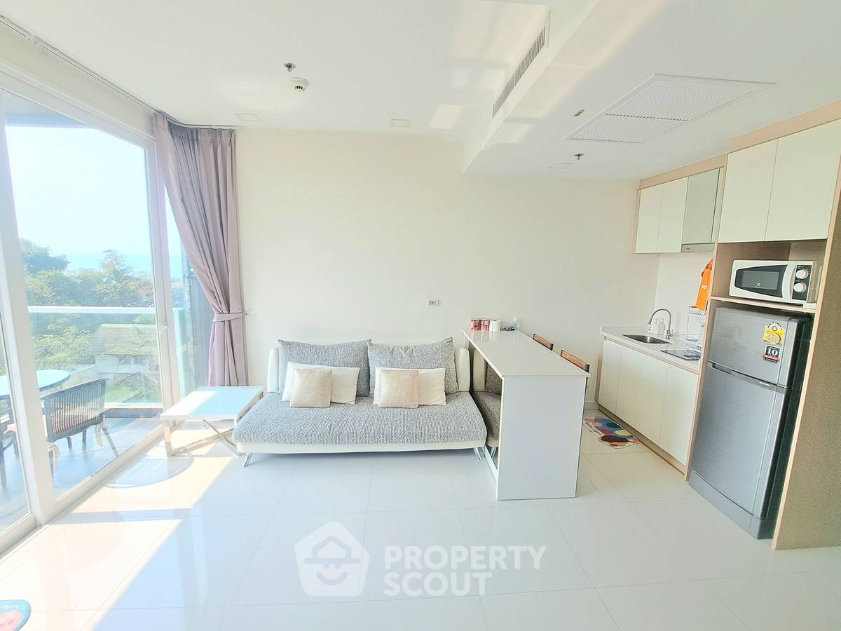 picture 1-BR Condo at Del Mare Condominium close to Bangsaray (ID 2700621) - 7/23