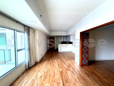 ขายคอนโด : ▚ LG186ツ ขาย: Baan Nonsi 2BR 70ตรม. 4.5M🏙️✨ ราคาดีที่สุด! จ่ายเท่า 1 นอนแต่ได้ถึง 2 นอน ถูกกว่าตลาดมาก ทำเลดี Partly Furnished นัดชมได้เลย!