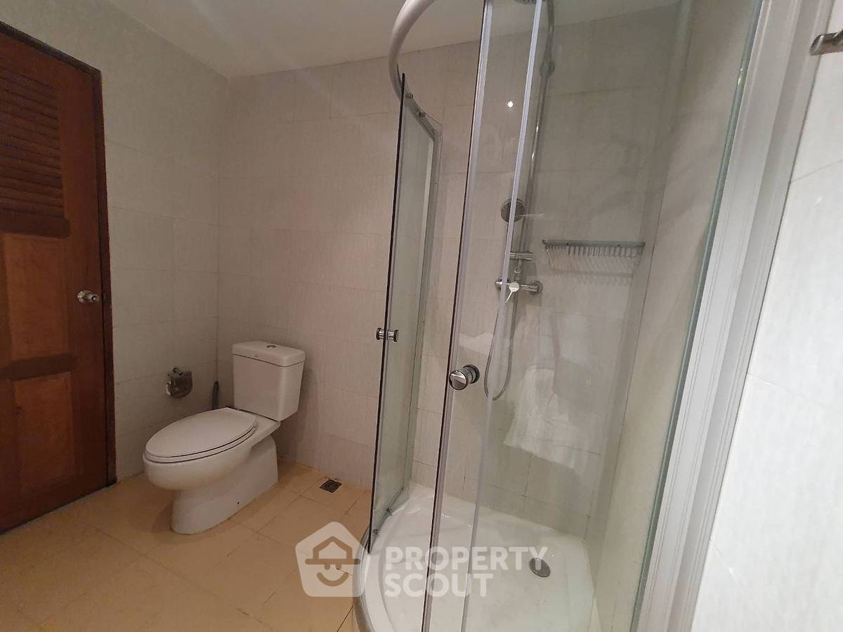 รูป คอนโด 1-ห้องนอน ที่ ไดมอนด์ ทาวเวอร์ คอนโดมิเนียม ใกล้ BTS ช่องนนทรี (ID 515608) - รูปที่ 16/17