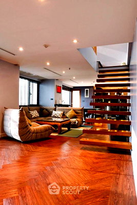 Condos for rent : 2-BR Condo at Sukhumvit Suite near BTS Nana (ID 2701866)