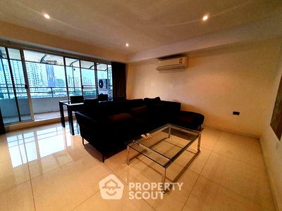 Condos for rent The Market Bangkok : 1-BR Condo at Diamond Tower Condominium near BTS Chong Nonsi (ID 515608)