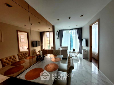 คอนโดให้เช่า : คอนโด 2-ห้องนอน ที่ ไฮด์ สุขุมวิท11 ใกล้ BTS นานา (ID 1953800)