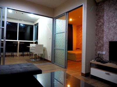 คอนโดให้เช่า : ให้เช่าคอนโด ริทึ่ม รัชดา อาคาร A ชั้น 22 1 ห้องนอน ขนาด 46.00 ตรม ใกล้ โรบินสัน
