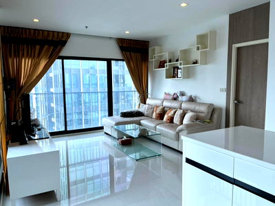 Condos for sale : 1-BR unblock view, beautiful unit at Noble Remix 