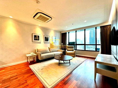 Condos for rent : President Place | Spacious 1 Bedroom Condo For Rent in Chidlom - BR2935CD