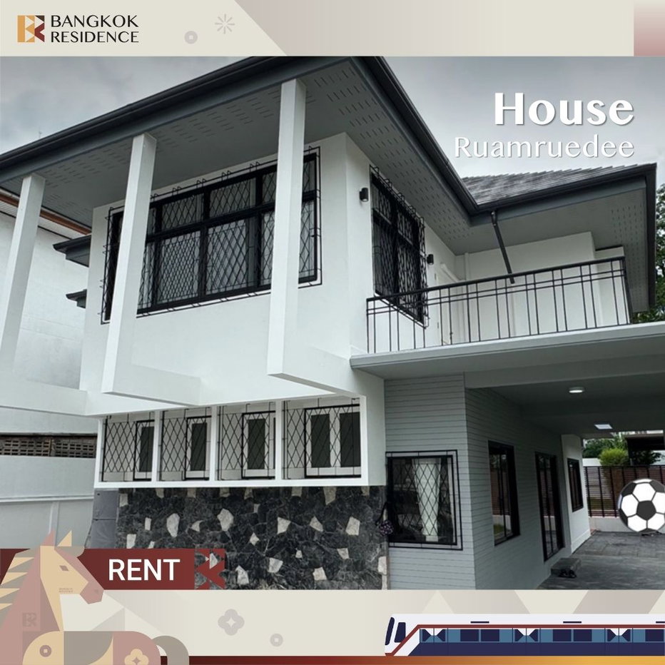 รูป Elegant 3BR Residence in Ruamrudee 💎 Beautifully Furnished, Near BTS Phloen Chit - รูปที่ 1/8