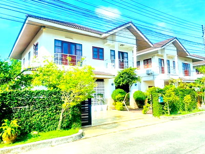 เช่าบ้านเดี่ยว สงขลา : ตลาดสดบ้านพรุ 1กม. หาดใหญ่ 4แอร์ คฤหาสน์ 3-4นอน ถ.กาญจนวนิช พื้นที่กว้างขวาง 3น้ำ 82ตร.ว. 328 ตร.ม. บ้านเดี่ยว 2 ชั้น เฟอร์นิเจอร์ครบ