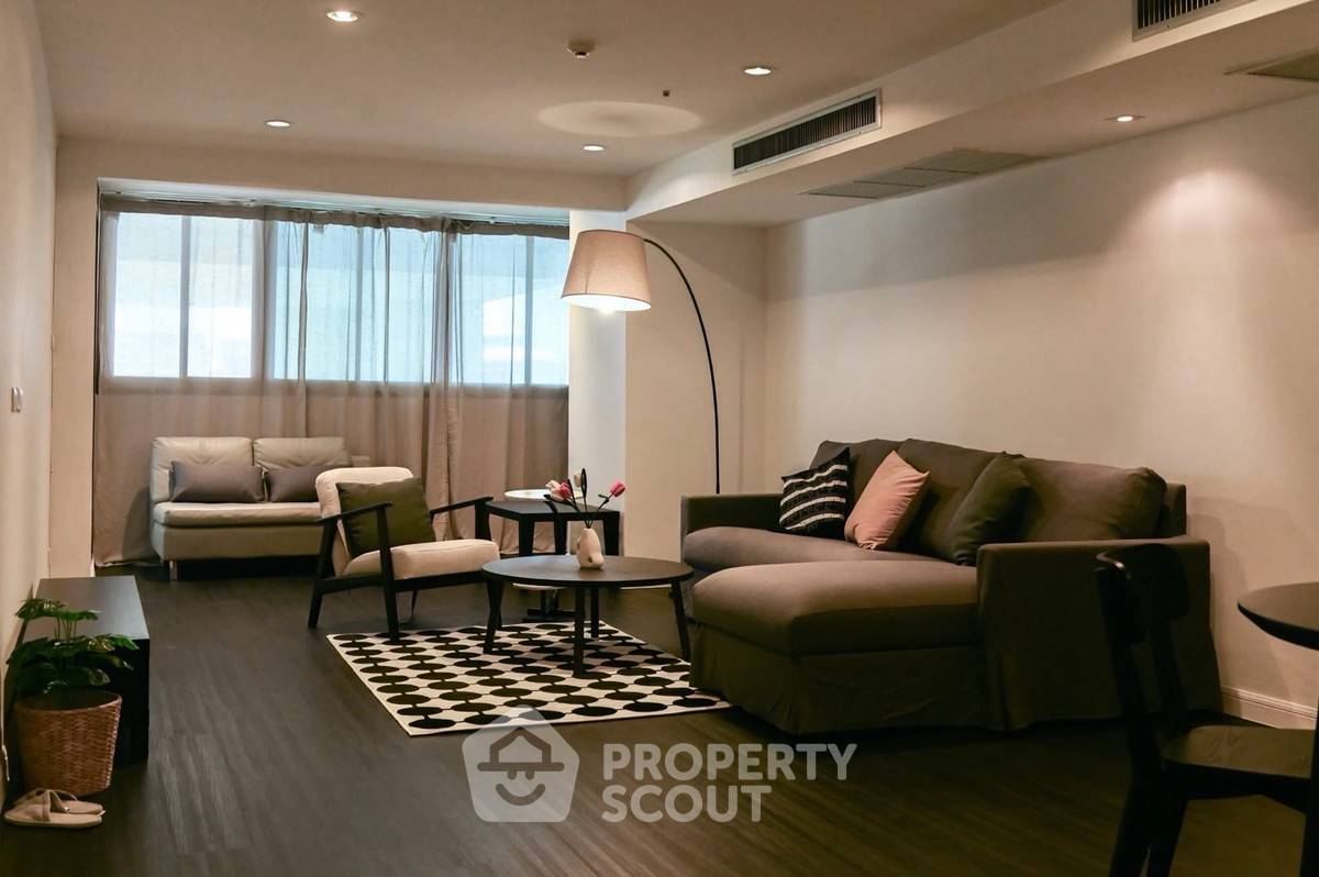 รูป คอนโดเลี้ยงสัตว์ได้ 2 ห้องนอน Crystal Garden Condominium ใกล้ BTS Nana (ID 2379808) - รูปที่ 4/13