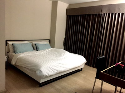 ขายคอนโด : ขาย โนเบิล โซโล ห้องสวย ราคาดี พื้นที่กว้าง ชั้นสูง เดินทางสะดวก  | Code DS1657 Line : @Dstay