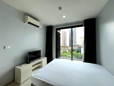 ขายคอนโด : ขาย ริธึ่ม สุขุมวิท42 ห้องสวย เฟอร์ครบ ตกแต่งสไตล์โมเดิร์น  I Code DS1297 Line : @Dstay