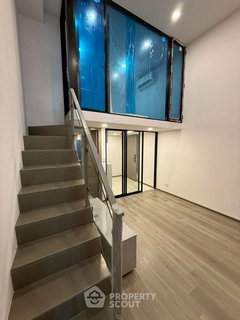 1-BR Condo at KnightsBridge Space Sukhumvit-Rama4 near BTS Phra Khanong (ID 1530884)