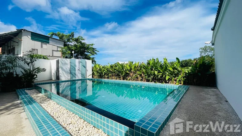 Houses for sale : Charming Fully Remodeled Pool Villa 6084308