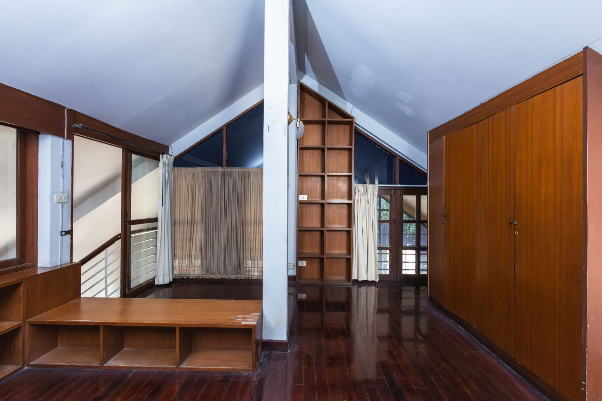 รูป ขายบ้านเดี่ยวหัวมุม ใจกลางสุขุมวิท 24 ใกล้รถไฟฟ้าพร้อมพงษ์ เอ็มโพเรียม พื้นที่ใช้สอยเยอะมาก_BL179 - รูปที่ 46/51