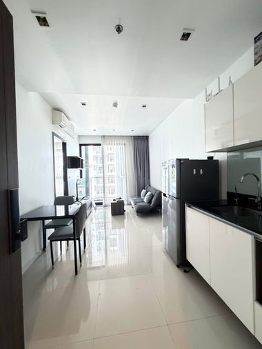 ให้เช่า ห้องตกแต่งสวย พร้อมเข้าอยู่ คอนโด Quinn Ratchada 17 ใกล้รถไฟฟ้า MRT สุทธิสาร