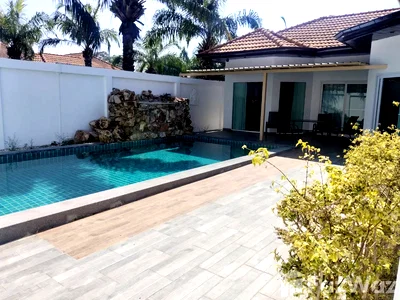 Houses for sale Wat Phra Yai : Majestic Residence Pratumnak 6085543