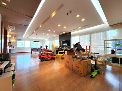 Le Raffine 24 | Renovated 3 Bedroom Duplex Condo With Pool - BR16613CD