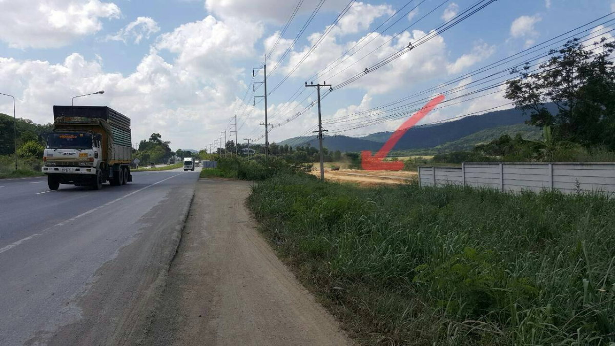 รูป ขายที่ดิน 40 ไร่ๆละ 6 ล้าน ติดถนนใหญ่สาย 331 กม.58 ใกล้แหลมฉบัง-บ่อวิน - รูปที่ 1/5