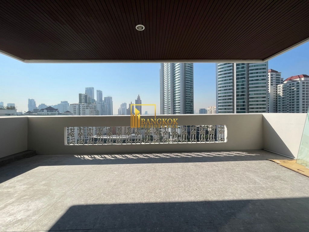 รูป Rare 4 Bedroom Penthouse Apartment For Rent in Asoke Area - BR21189AP - รูปที่ 10/49