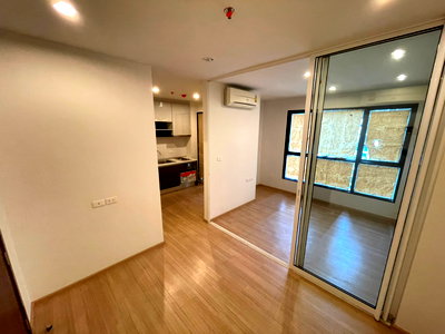 ขายคอนโด : ขายด่วน !!! เดอะเบส แจ้งวัฒนะ (The Base Chaengwattana) 25.98 ตร.ม. ตึก B ชั้น 16 ทิศเหนือ วิวสระว่ายน้ำ