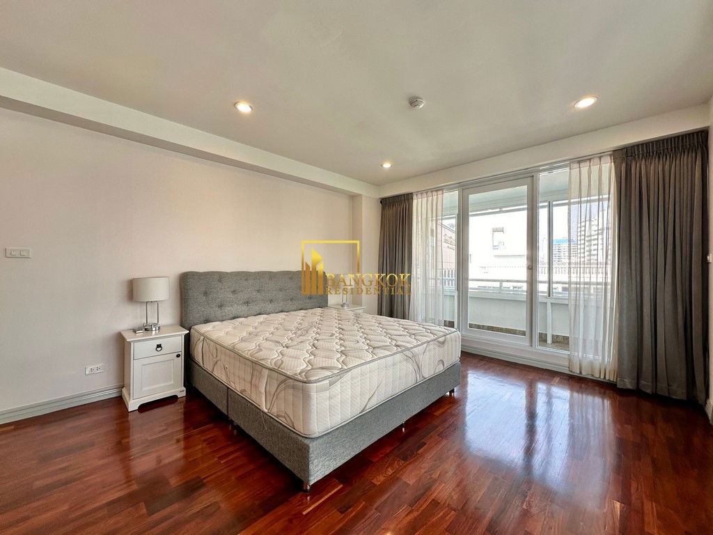 รูป Renovated 4 Bedroom Apartment in Popular Residential Area - BR20765AP - รูปที่ 25/45