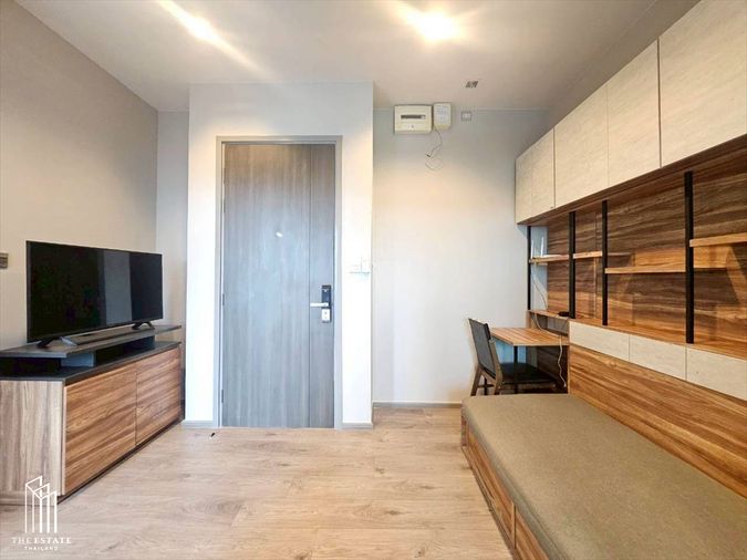 Condo for RENT  *Whizdom Avenue Ratchada-Ladprao แต่งสวย เฟอร์นิเจอร์ พร้อมอยู่ ห้องชั้นสูง ทิศใต้ รับลม วิวดี@17,000 Baht