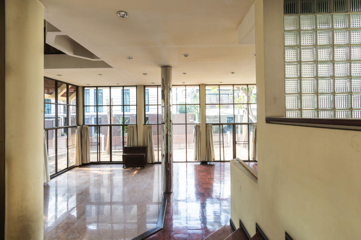 รูป ขายบ้านเดี่ยวหัวมุม ใจกลางสุขุมวิท 24 ใกล้รถไฟฟ้าพร้อมพงษ์ เอ็มโพเรียม พื้นที่ใช้สอยเยอะมาก_BL179 - รูปที่ 21/51