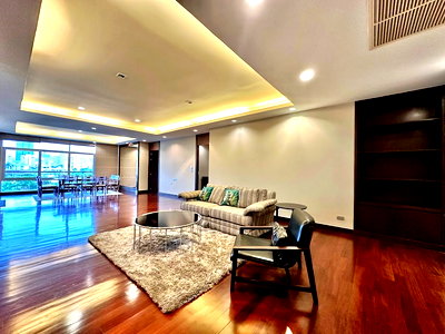 Condos for rent : Remarkable 2 Bedroom Apartment in Sathorn - BR0438AP