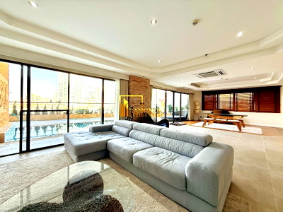 คอนโดให้เช่า : Le Raffine 24 - Refined 3 Bedroom Duplex Condo With Pool - BR10052CD