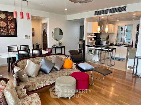 Pet-Friendly 3-BR Watermark Chaophraya Near BTS Krung Thon Buri (ID 2703139)