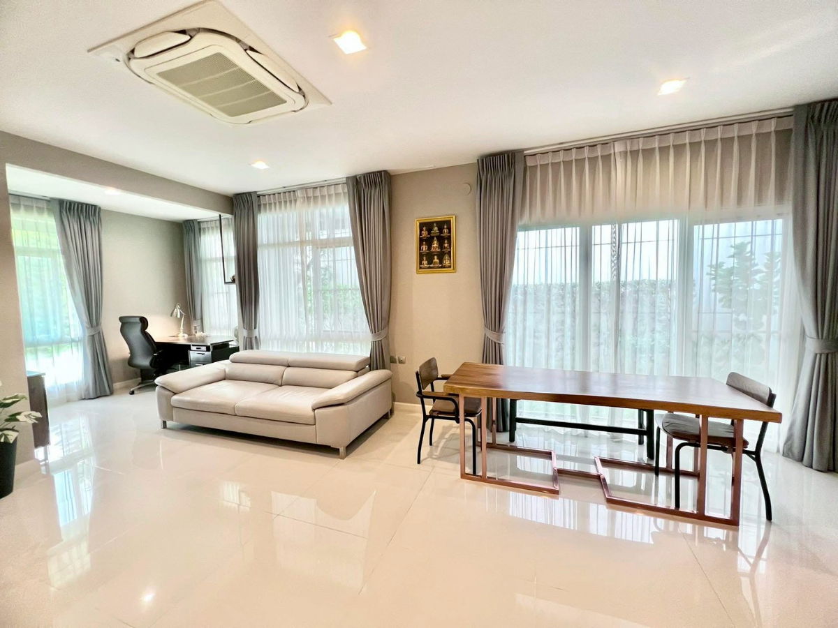 รูป 🏡✨ ให้เช่าและปล่อยขาย บ้านเดี่ยวหรู มัณฑนา 2 บางนา กม.7 4 ห้องนอน 5 ห้องน้ำ ทำเลบางนา กม.7 ใกล้ Mega Bangna - รูปที่ 2/10