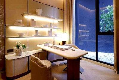 ขายคอนโด : LTH14455–  Prestige Address in Central Bangkok | STILL Sukhumvit 20 | 143 sqm | 3 Beds 3 Bath | Near BTS Asok & Phrom Phong | 59.22 MB (FROM 62.22 MB) | คอนโดขาย สติล สุขุมวิท 20