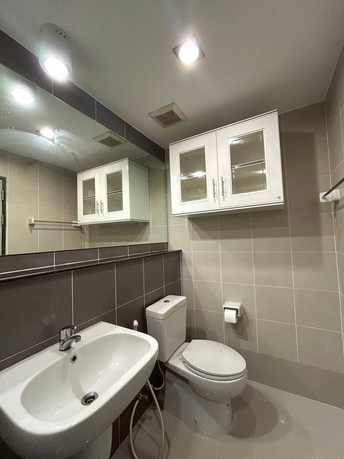 รูป ขาย คอนโดโซนใกล้ มช. นิมมาน วันพลัสคลองชล 3 คอนโด โทร: 098-9690236 (แจน) - รูปที่ 18/18