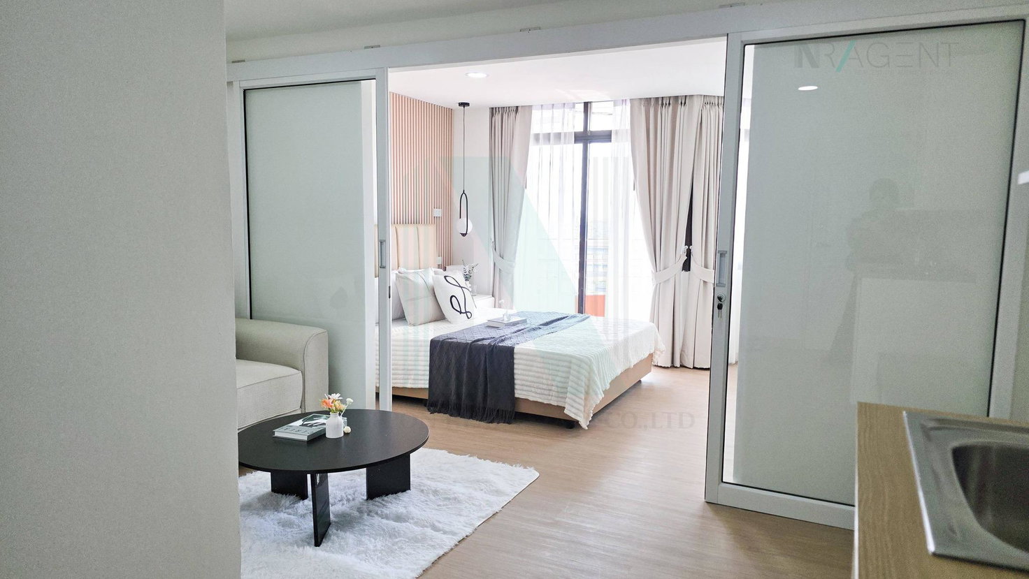 รูป 🚩 ขายคอนโด ธารารินทร์ เจ้าพระยา อาคาร 1 ชั้น 10 1 ห้องนอน ขนาด 33 ตรม ใกล้ MRT สะพานพระนั่งเกล้า - รูปที่ 1/8