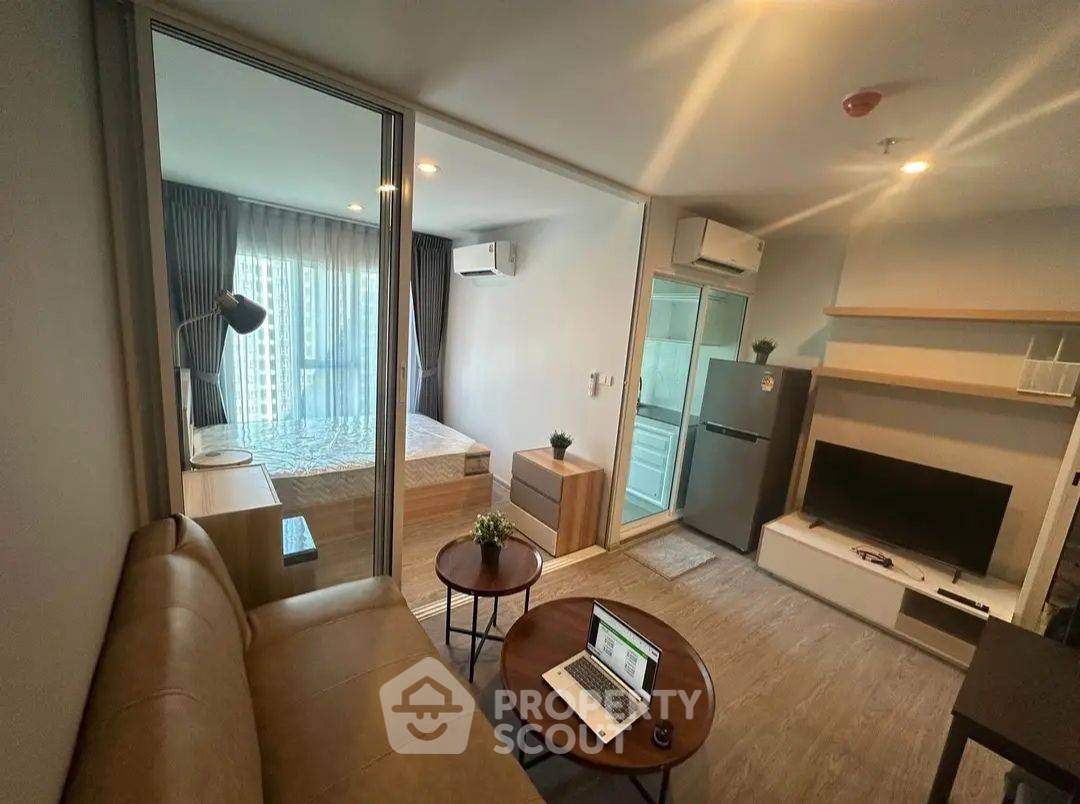รูป คอนโด 1-ห้องนอน ที่ รีเจ้นท์ โฮม บางนา ใกล้ BTS บางนา (ID 2092538) - รูปที่ 3/9