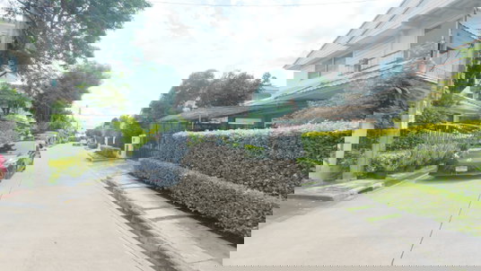 Bodin Phruksalada, Tha Kham-Bang Khun Thian Soi 4, 189/75