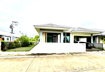 เช่าบ้านเดี่ยว นครราชสีมา (โคราช) : บุญถาวร โคราช 2.7กม. บ้านเดี่ยวชั้นเดียวหัวมุม 3 นอน 2 น้ำ ใกล้เซ็นทรัล โคราช 16กม. 72ตร.ว. 280ตร.ม. โซนจอหอ ใกล้รร.สุรนารีวิทยา 2.5 กม.