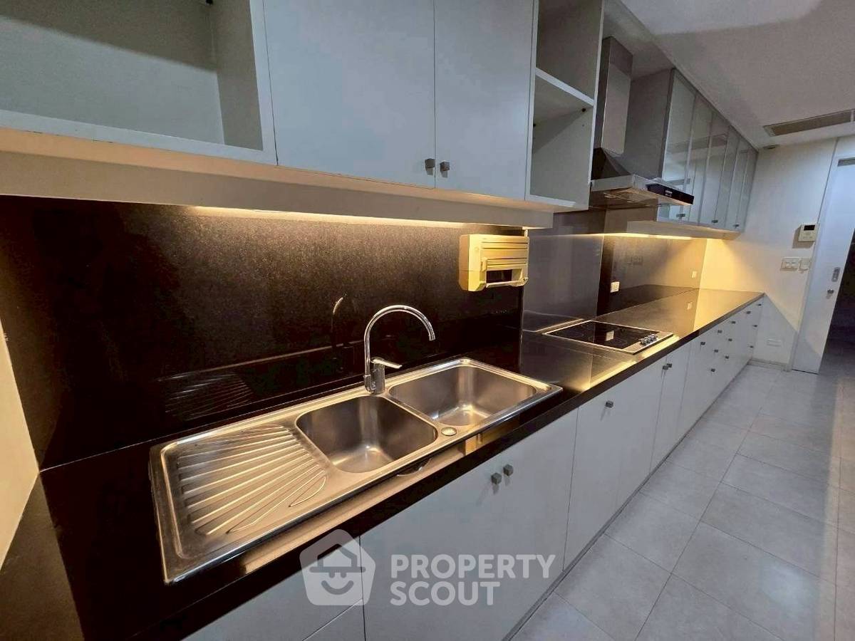 รูป คอนโด 3-ห้องนอน ที่ สุพรีม เรสซิเด้นซ์ คอนโดมิเนียม ใน ช่องนนทรี (ID 2707951) - รูปที่ 8/20