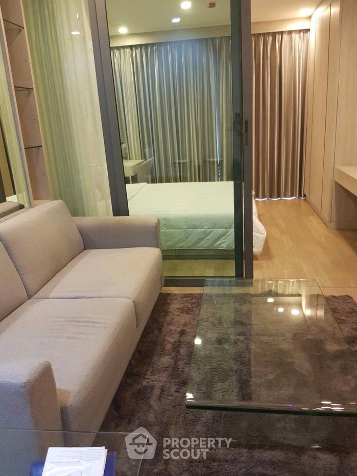 รูป คอนโด 1-ห้องนอน ที่ ทราเพโซ สุขุมวิท 16 ใกล้ MRT ศูนย์การประชุมแห่งชาติสิริกิติ์ (ID 732752) - รูปที่ 3/7