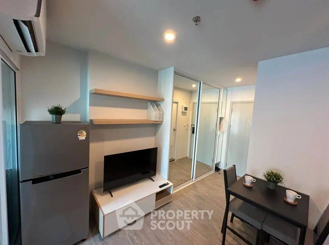 รูป คอนโด 1-ห้องนอน ที่ รีเจ้นท์ โฮม บางนา ใกล้ BTS บางนา (ID 2092538) - รูปที่ 4/9