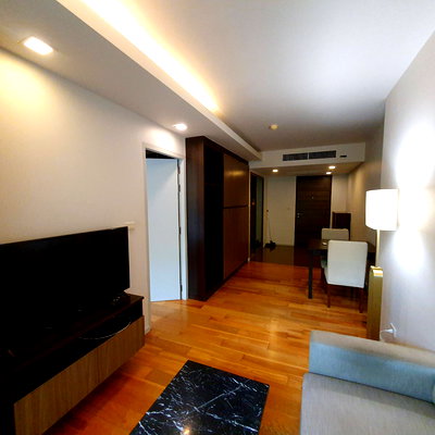 ขายคอนโด : 📢 ขาย ✨ RARE ITEM! ✨ โฟกัส เพลินจิต ราคาต่ำที่สุดในตึก 5.35 ล้านบาท, ใจกลางเมือง ใกล้ BTS เพลินจิต เพียง 350 เมตร