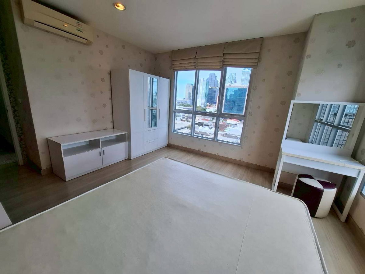 รูป ขาย ไลฟ์ แอทสาทร10 ห้องสวย ชั้นสูง วิวโล่ง เดินทางสะดวก I DS1483 Line : @Dstay - รูปที่ 5/12