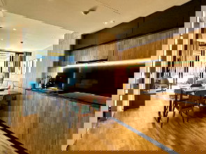 ขายคอนโด :  ขายด่วนโดยเจ้าของ | อพาร์ตเมนต์หรู 1 ห้องนอนในย่านลายัน ภูเก็ต | ระเบียงส่วนตัวพร้อมจากุซซี่