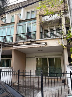 รูปภาพ ให้เช่าทาวน์โฮม 3 ชั้น Vista park รัชดา-รามอินทรา (22 ตร.ว.) ตกแต่งพร้อมอยู่