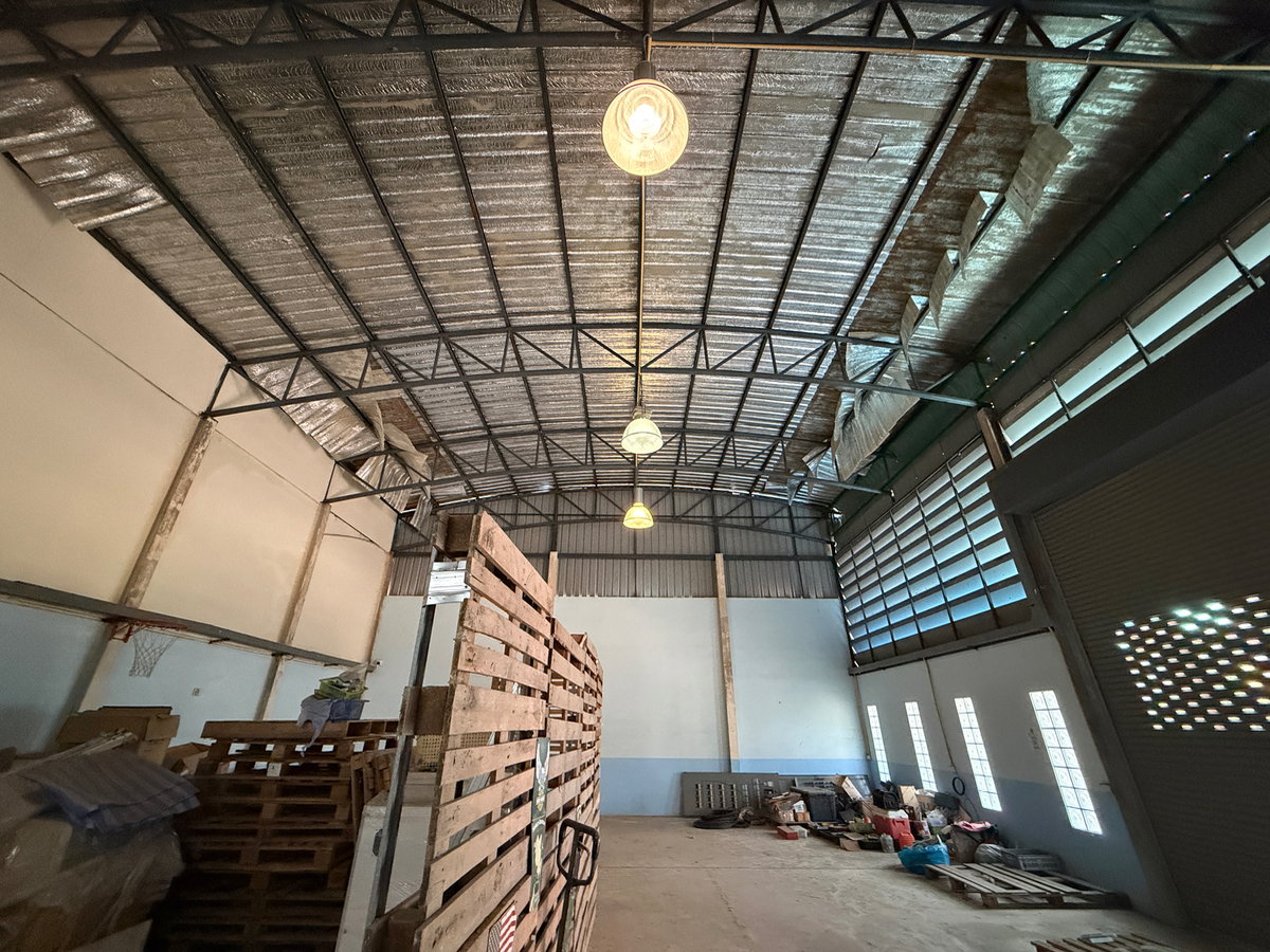 รูป ขายออฟฟิศพร้อมโกดัง เทพารักษ์ – บางปลา หมู่บ้านสุรีวรรณ | ใกล้ถนนใหญ่เทพารักษ์ เพียง 2 กม.  - รูปที่ 9/19