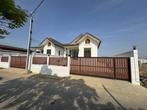 บ้านเดี่ยวศาลายา ใกล้ ม.มหิดล ฟรีค่าใช้จ่ายวันโอน