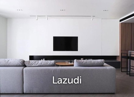 70 sqm modern 1 bedroom condo on 19th floor at Urbana Sathorn Bangkok