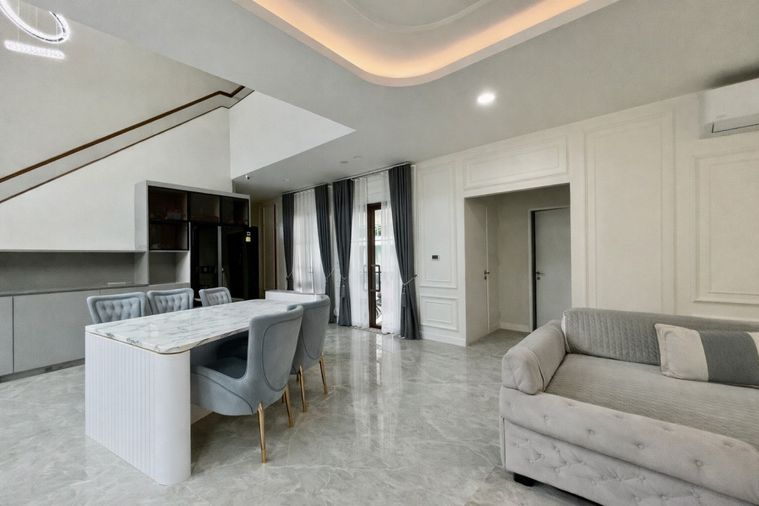 4-bed house for sale, 320 sqm, 74 sq wah, Setthasiri Phahol-watcharaphol